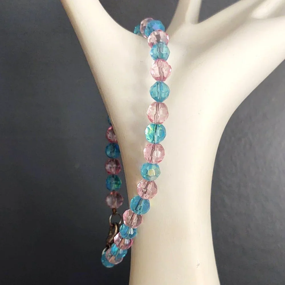 Blue and pink glass bead bracelet